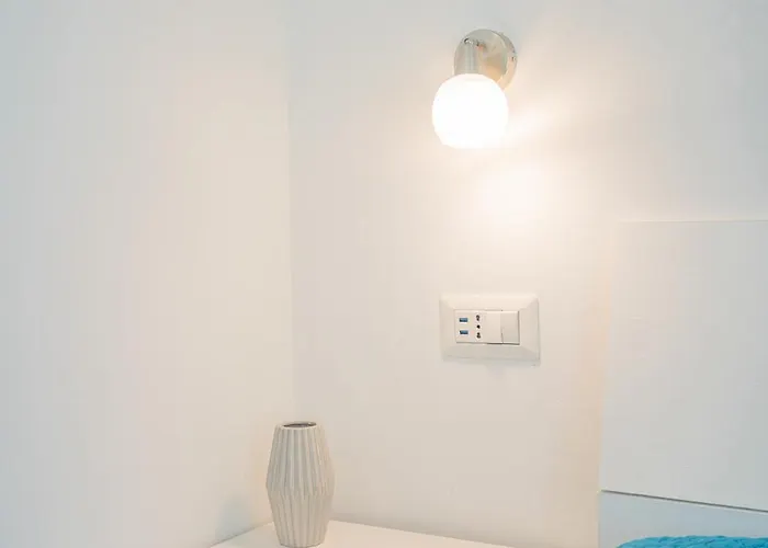 Ambra - & Сан-Теодоро